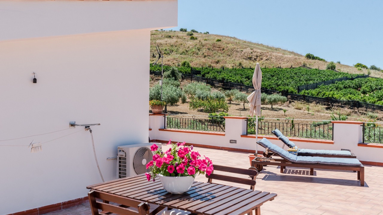 Photo of Outdoor in Montallegro