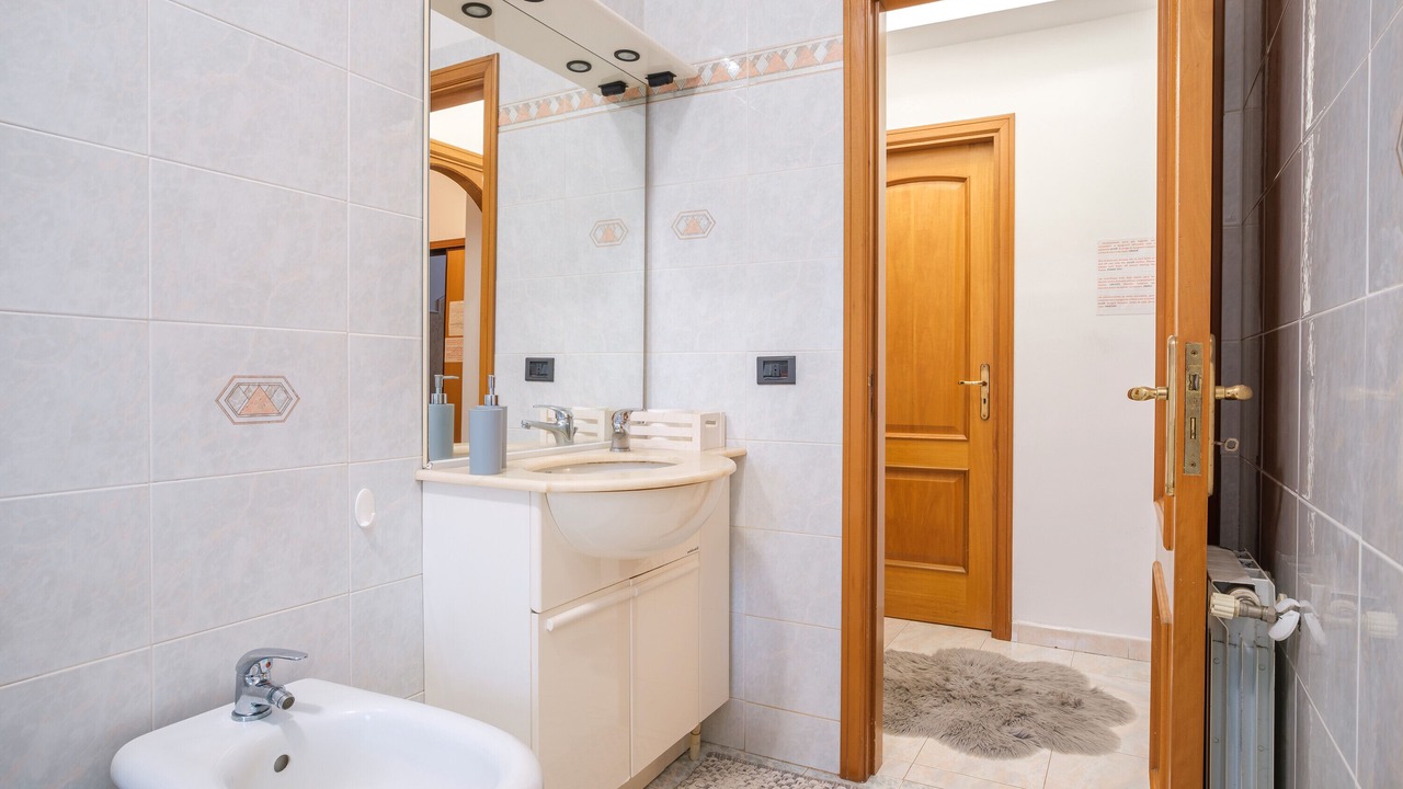 Photo of Bathroom in Gazzi
