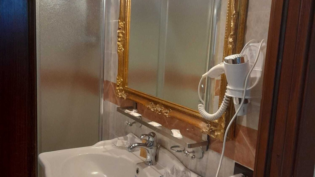 Photo of Bathroom in Catania City Centre