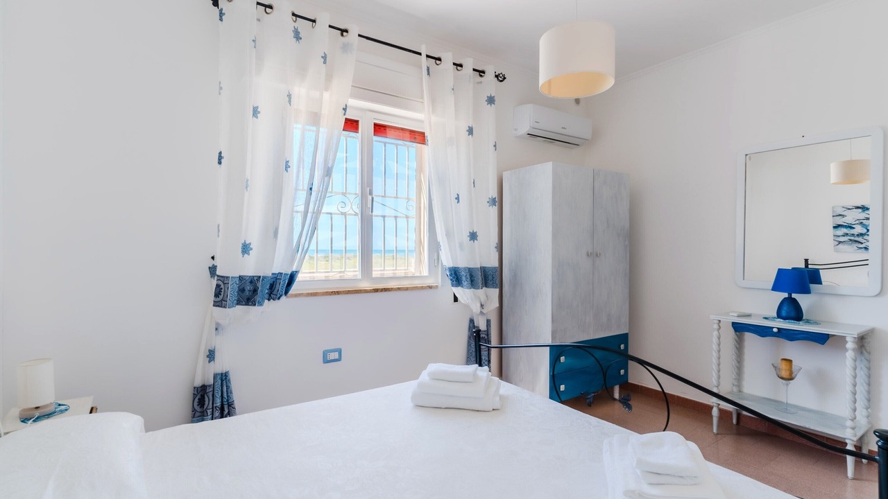 Photo of Bedroom in Punta Prosciutto