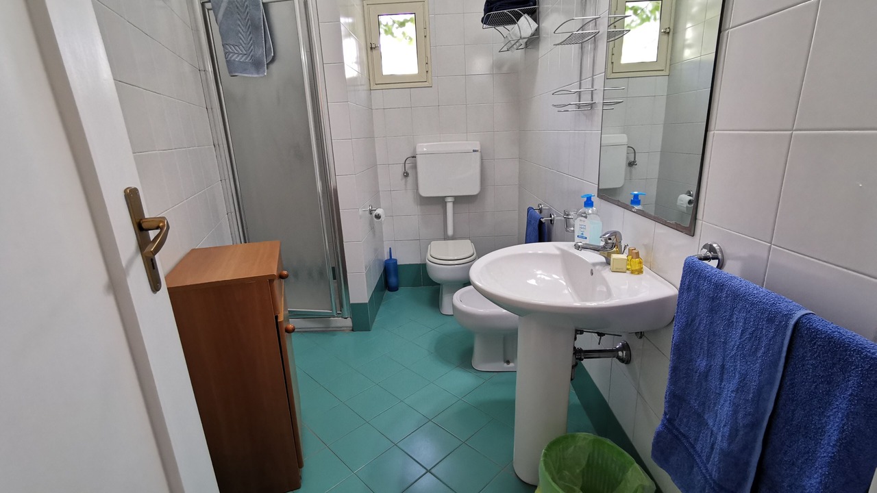 Photo of Bathroom in Mondello