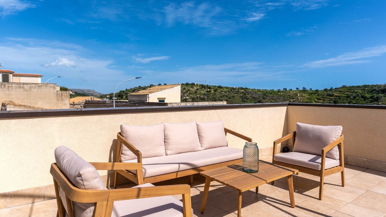 Photo of Patio Balcony in Noto Historic Centre