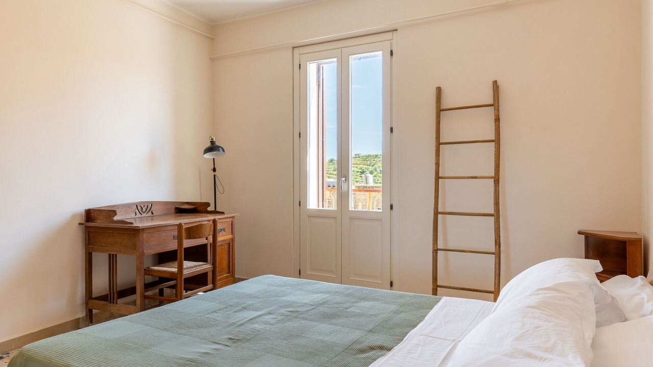 Photo of Bedroom in Noto Historic Centre