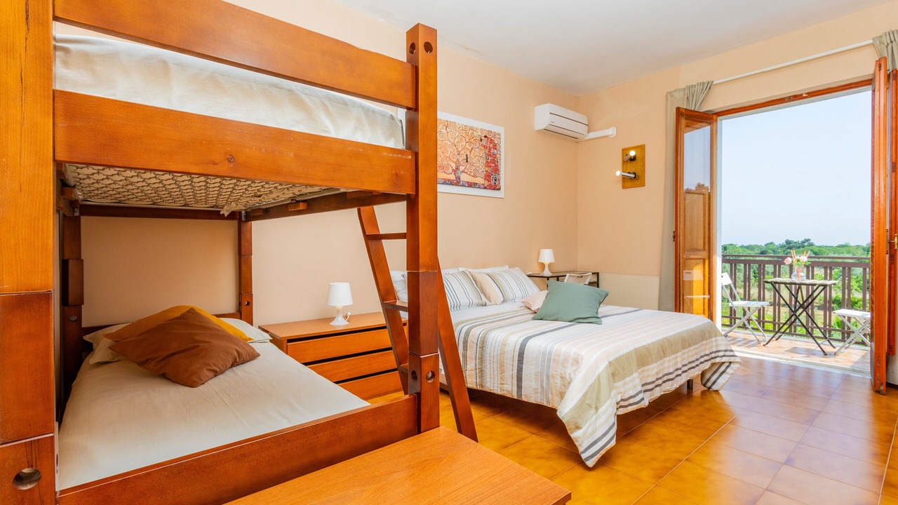 Photo of Bedroom in Aci Sant'Antonio