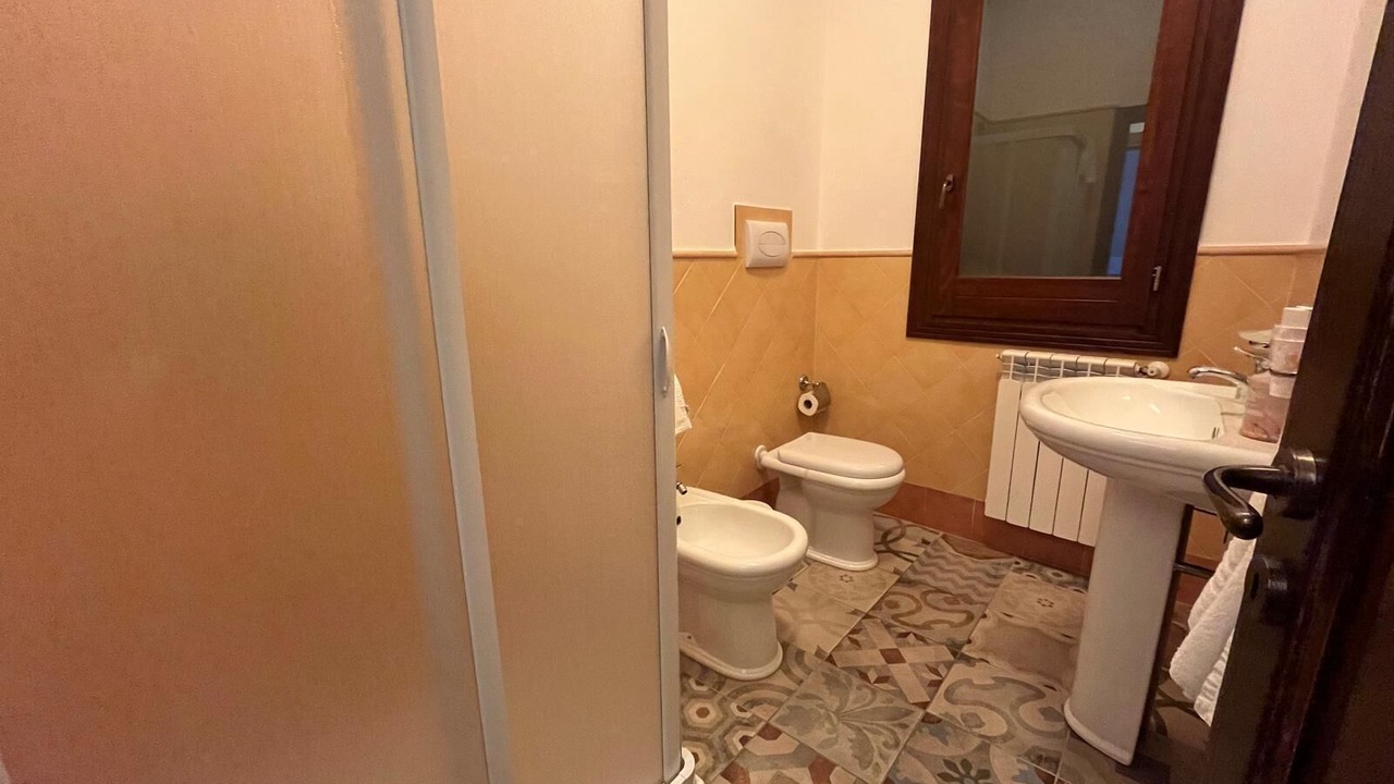 Photo of Bathroom in Contrada Pistavecchia 2