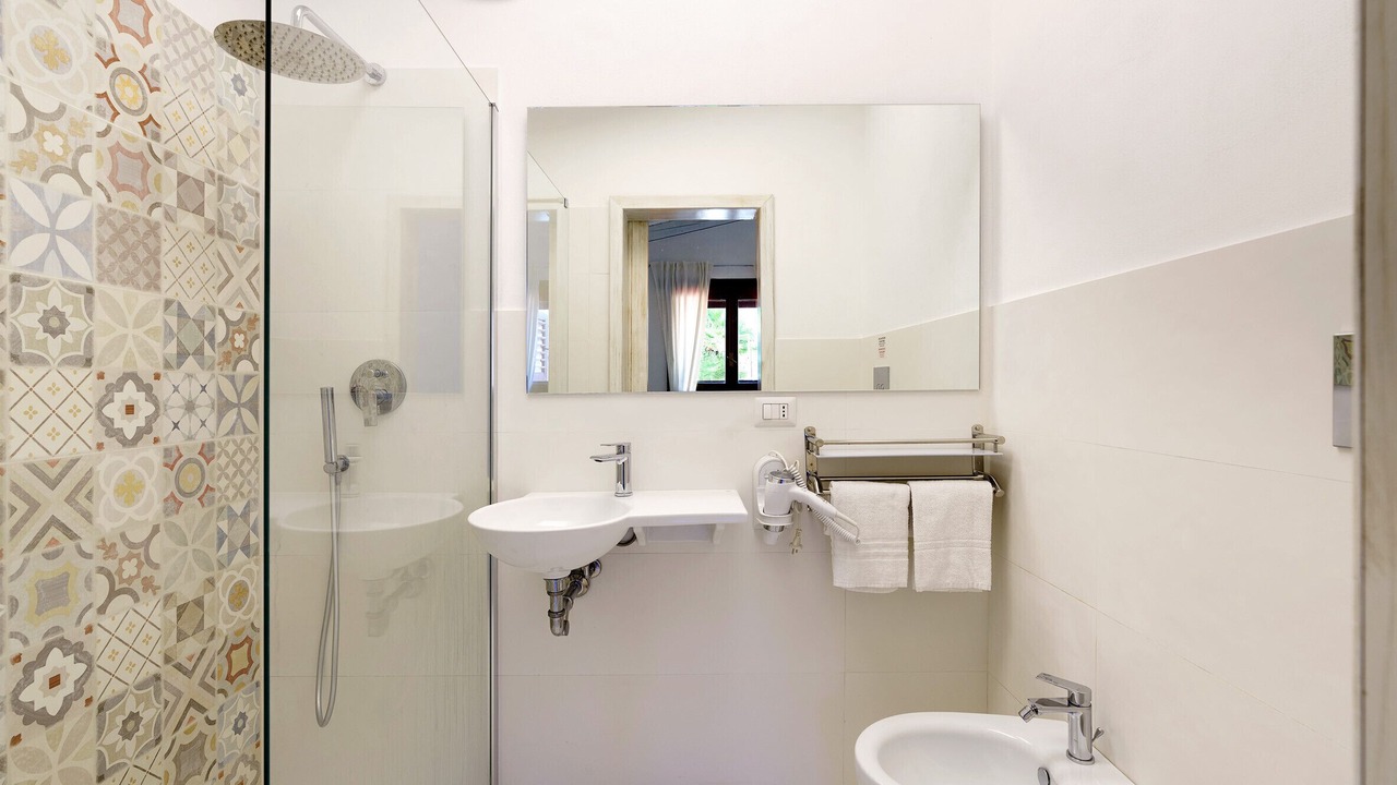 Photo of Bathroom in Syracuse