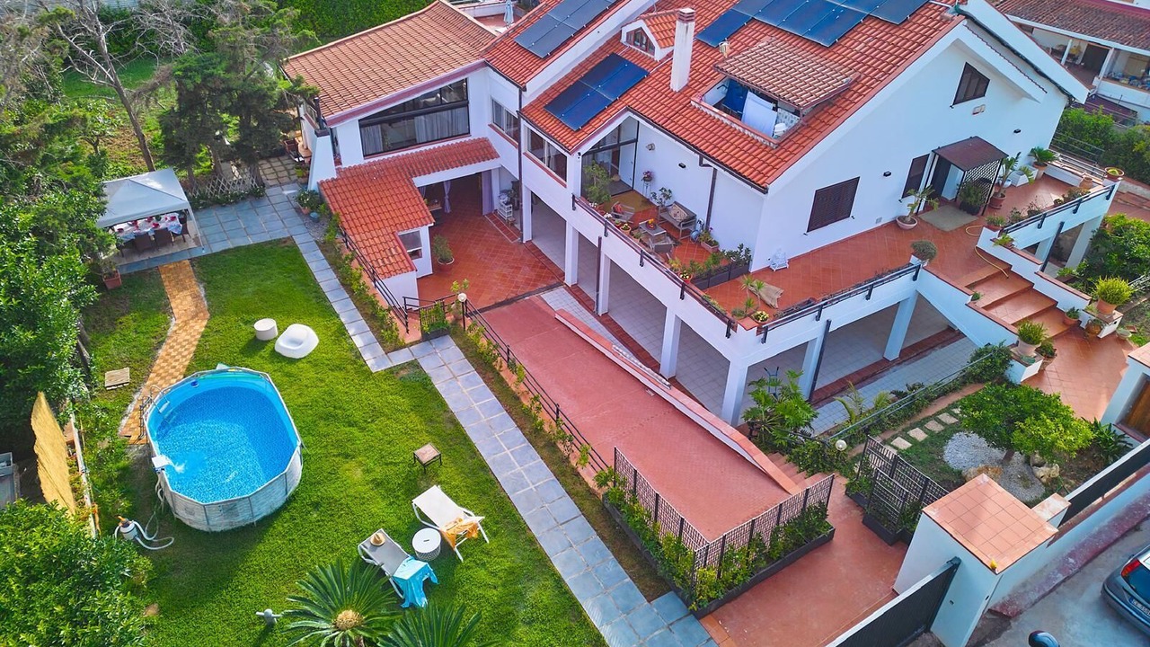 Photo of Outdoor in Palermo