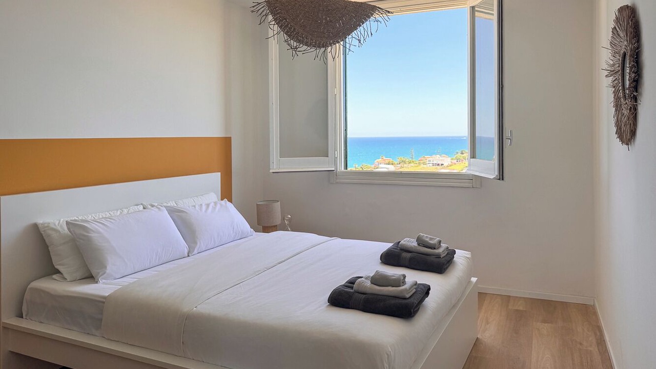Photo of Bedroom in Costa Saracena-Castelluccio