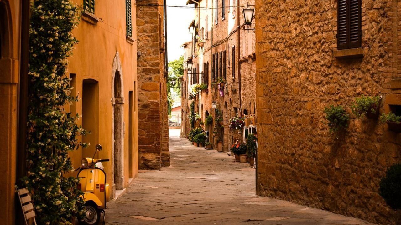 Photo of Others in Contrada Difesa II VV