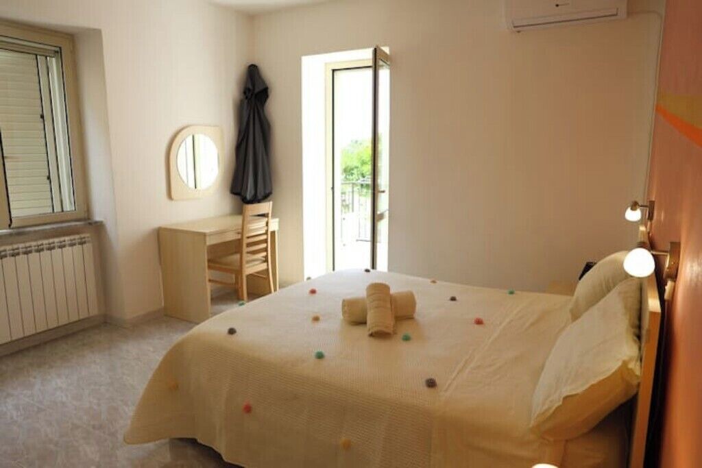 Photo of Bedroom in Santa Domenica Talao