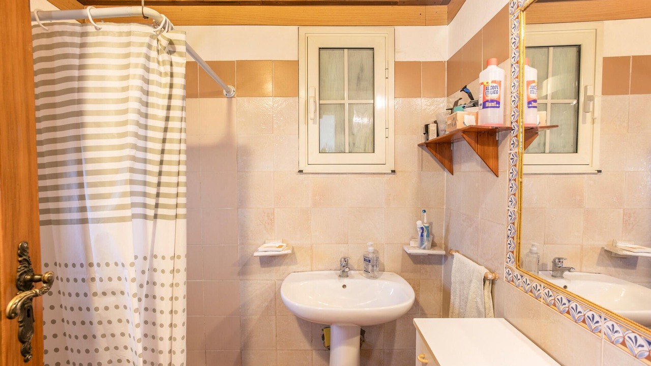 Photo of Bathroom in Donnafugata