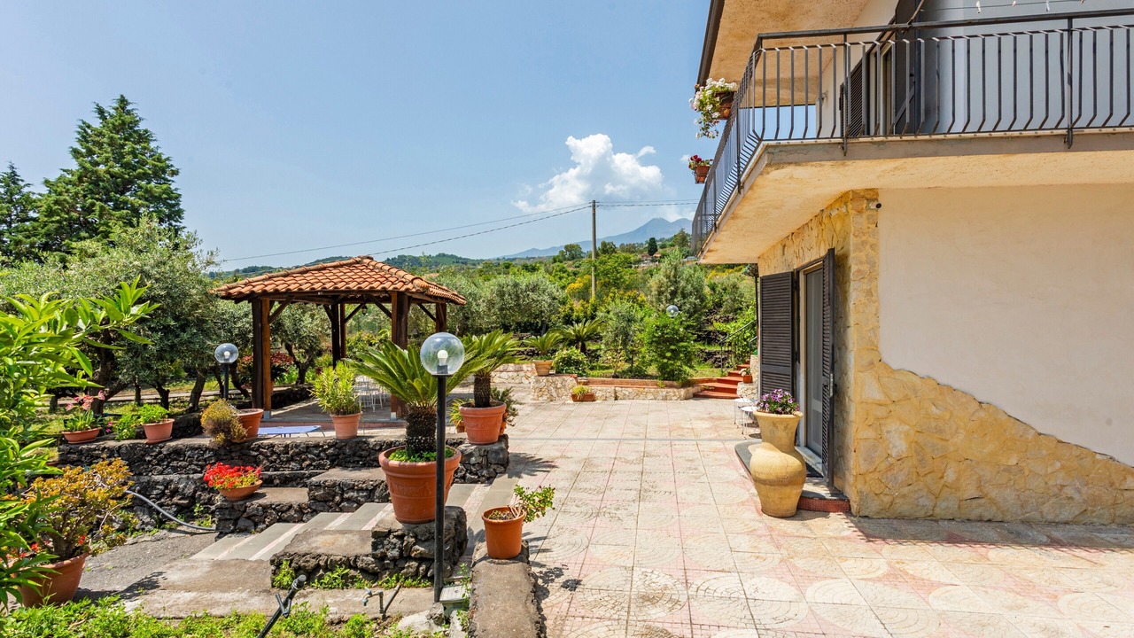 Photo of Outdoor in Mascali