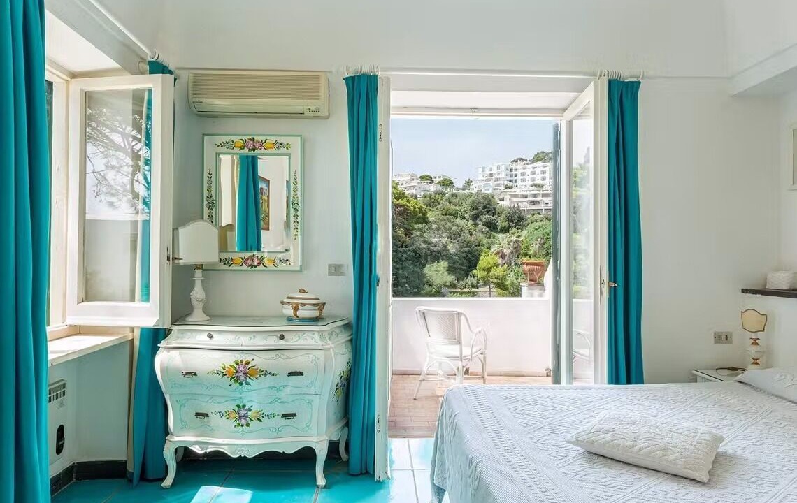 Photo of Bedroom in Capri