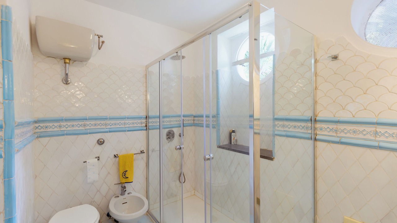 Photo of Bathroom in Capri