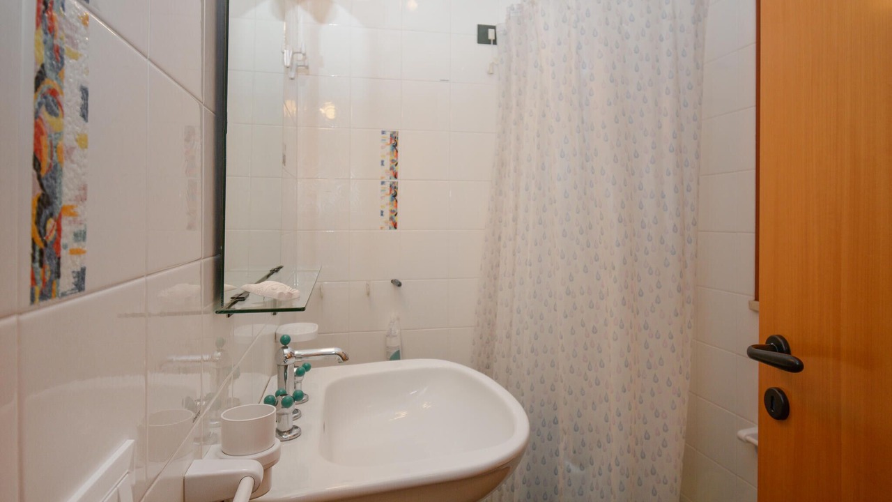 Photo of Bathroom in Scoglitti