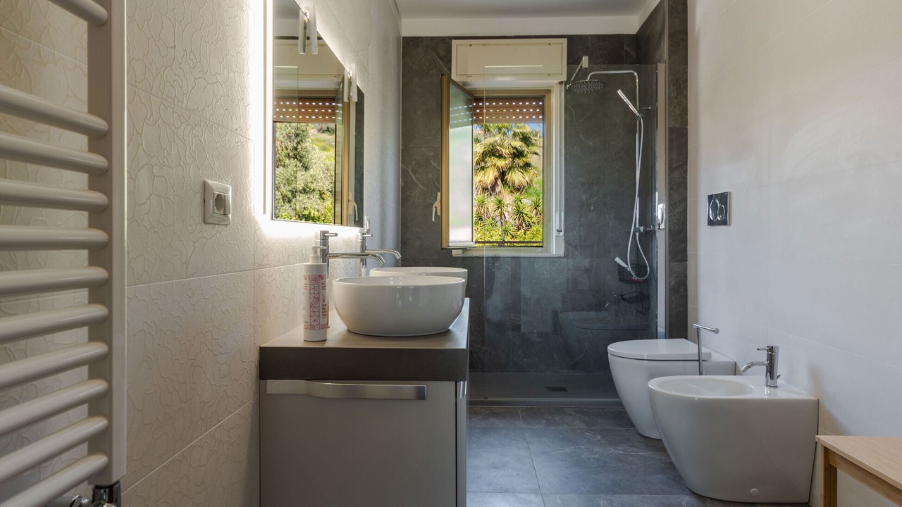 Photo of Bathroom in Aci Trezza