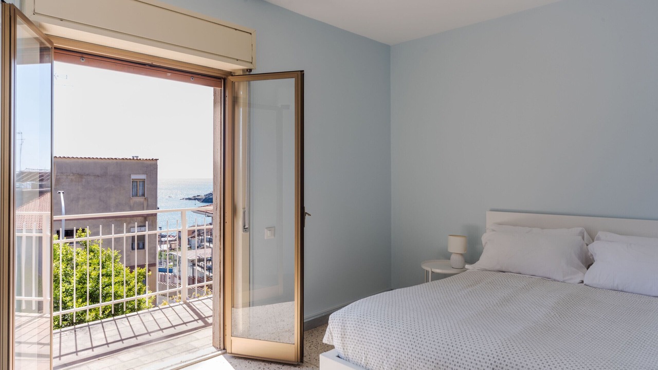 Photo of Bedroom in Aci Trezza