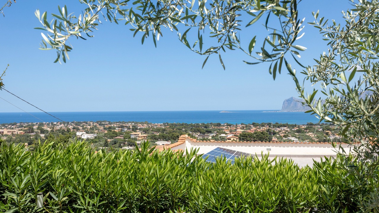 Photo of Outdoor in Carini