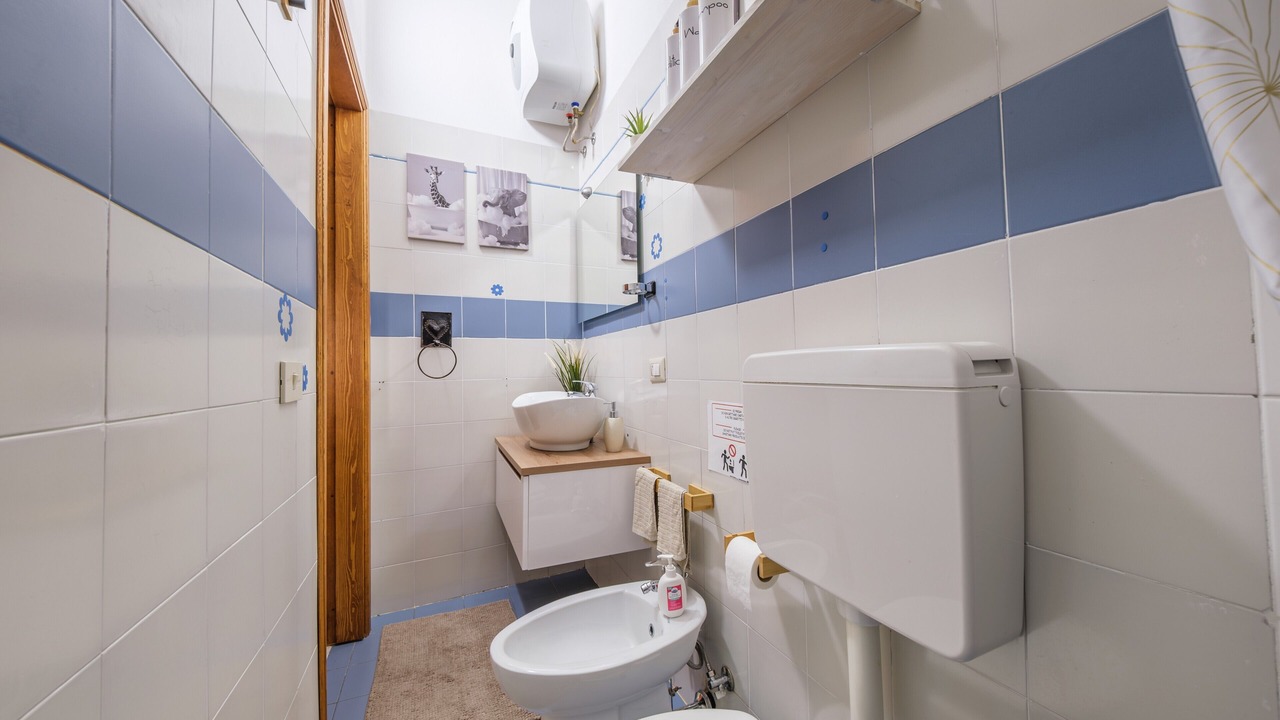 Photo of Bathroom in Lipari Historic Centre