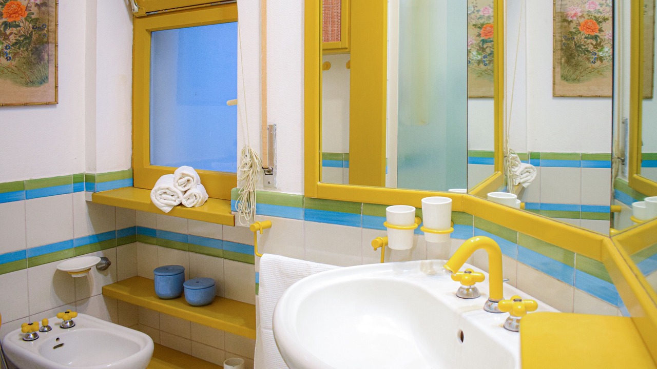 Photo of Bathroom in Aci Trezza