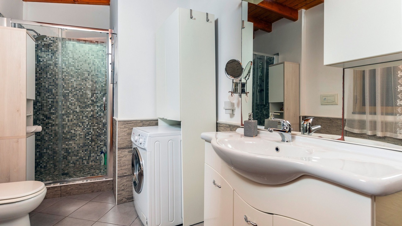 Photo of Bathroom in Piedimonte Etneo