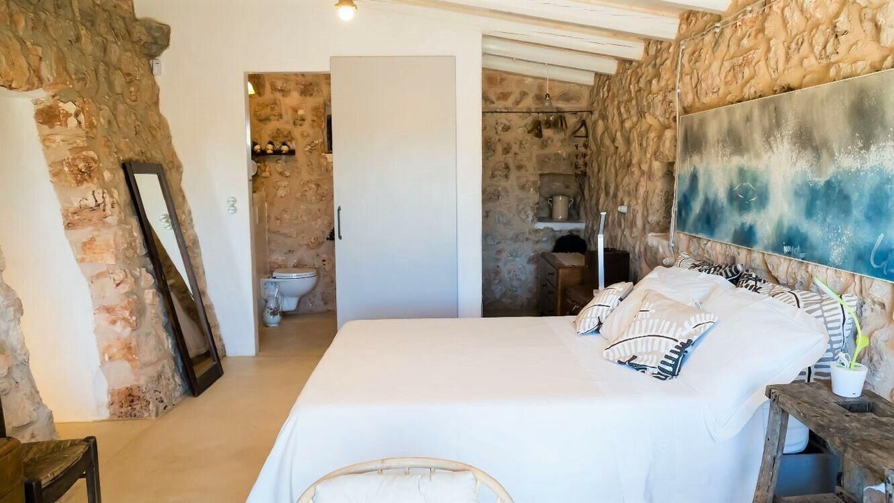 Photo of Bedroom in Salve