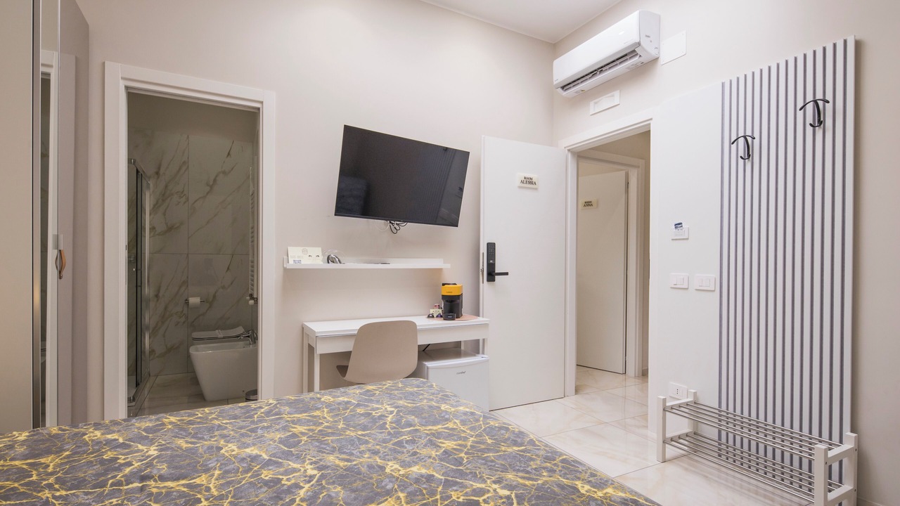 Photo of Bedroom in Pagani
