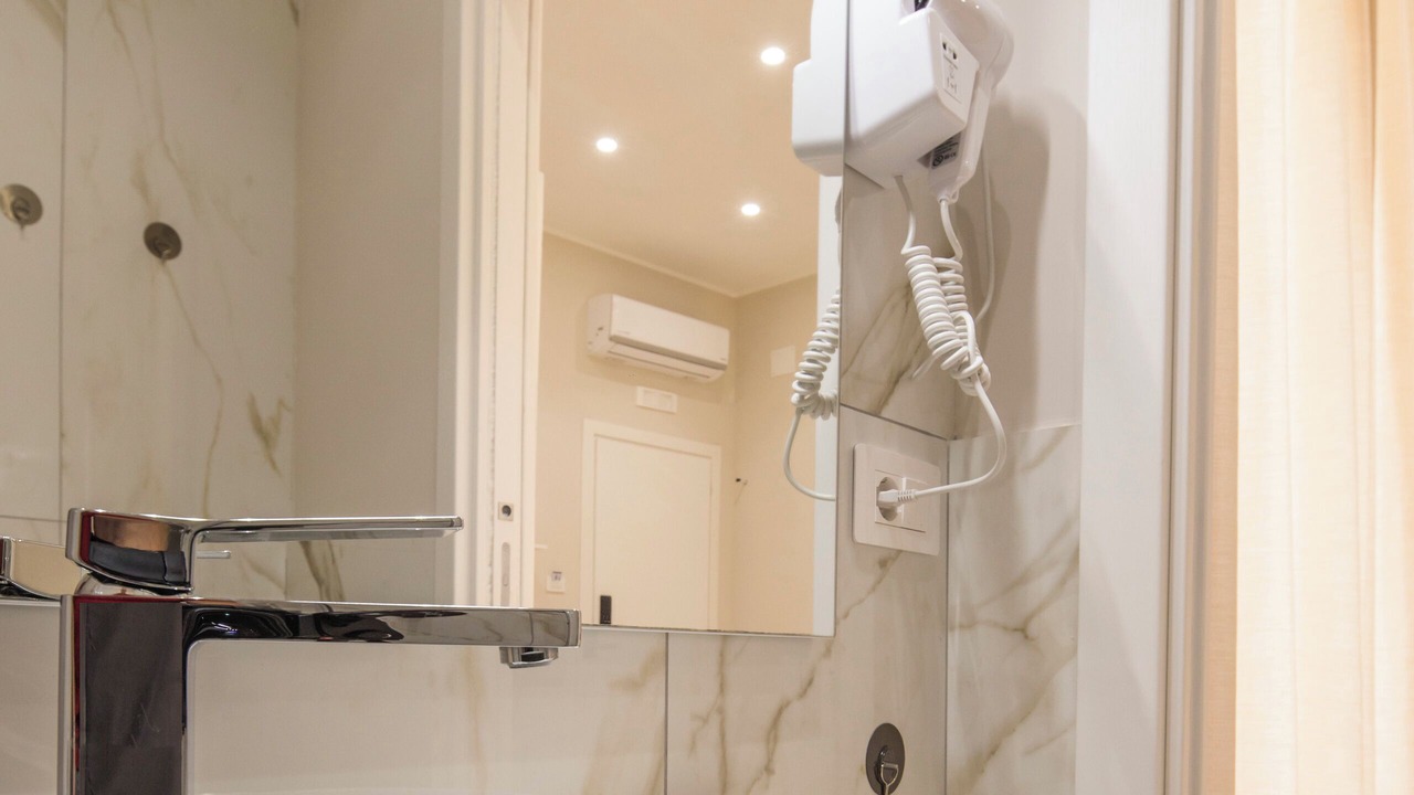 Photo of Bathroom in Pagani