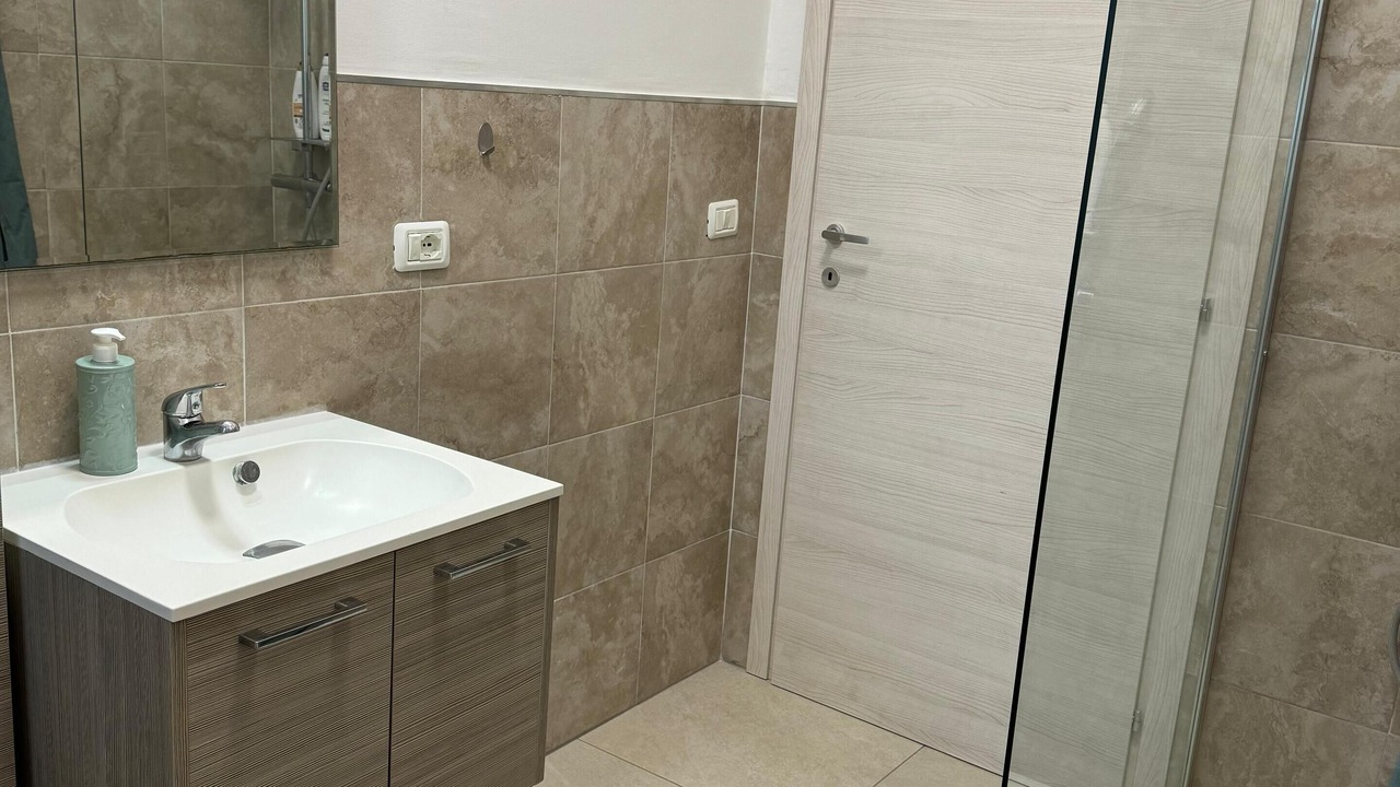 Photo of Bathroom in Contrada Pantano d'Arci