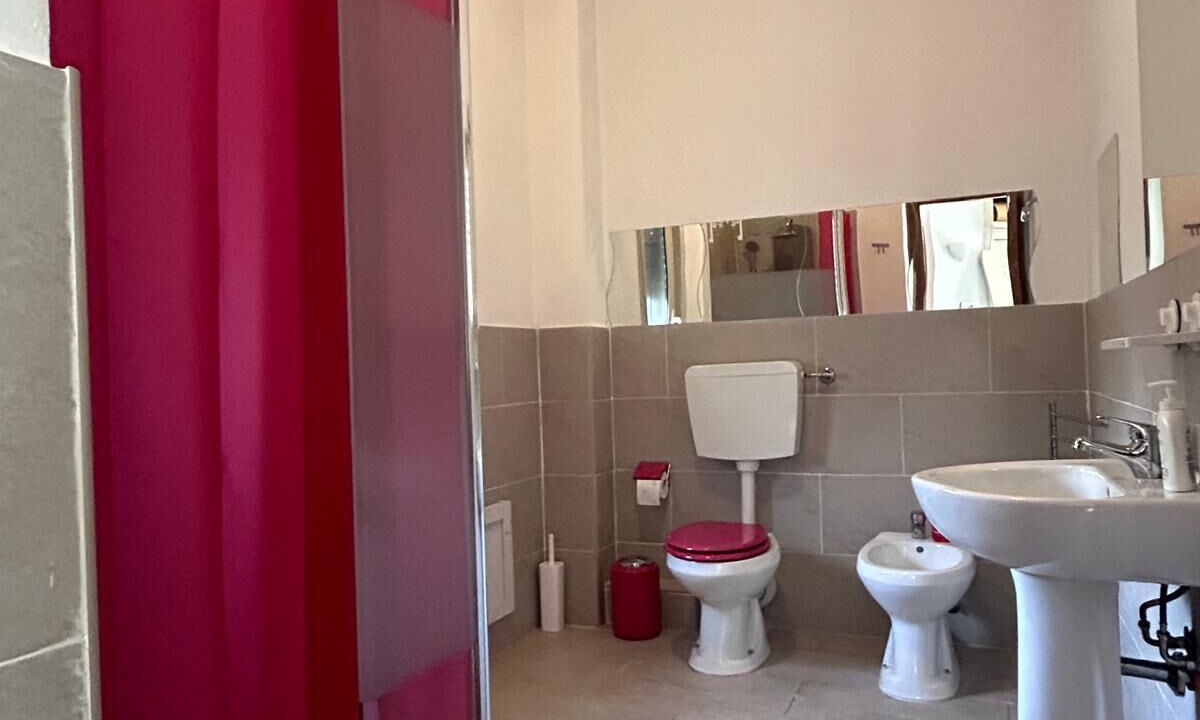 Photo of Bathroom in Mondello
