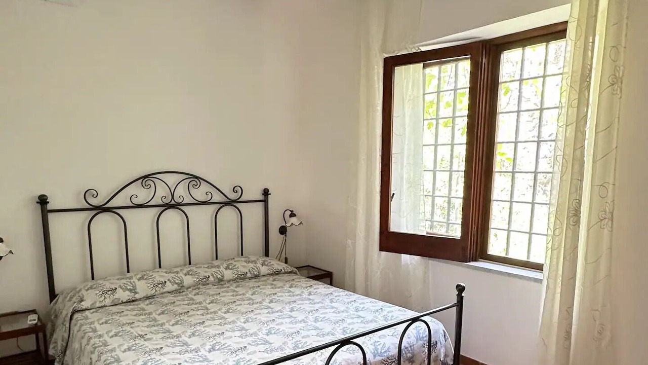 Photo of Bedroom in Perdifumo