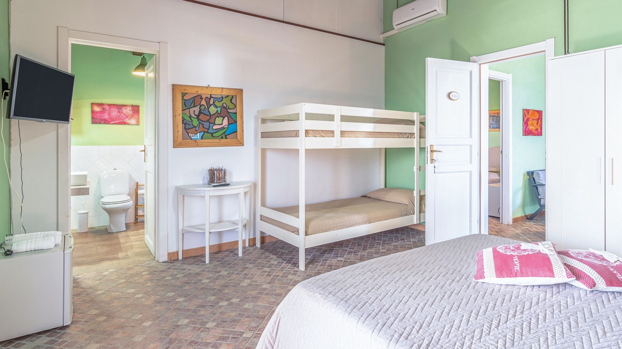 Photo of Bedroom in Syracuse