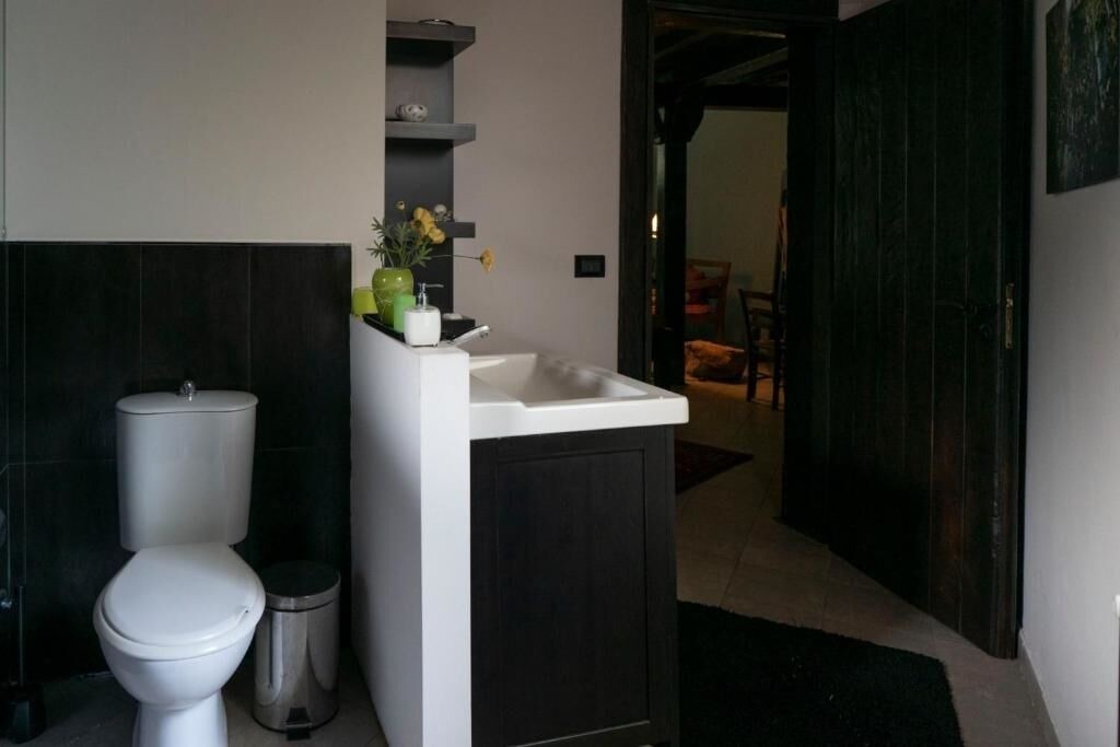 Photo of Bathroom in Pergusa