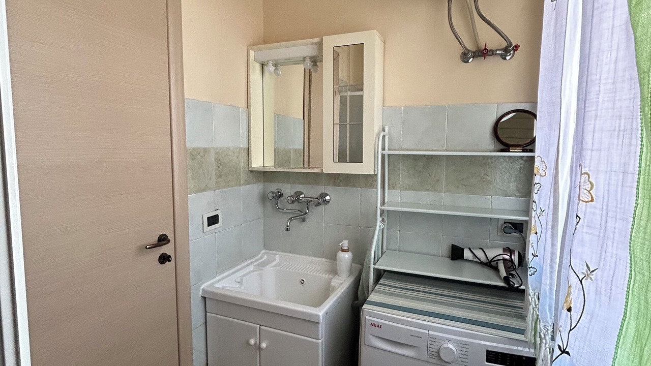 Photo of Bathroom in Caucana-finaiti-casuzze-finaiti Nord