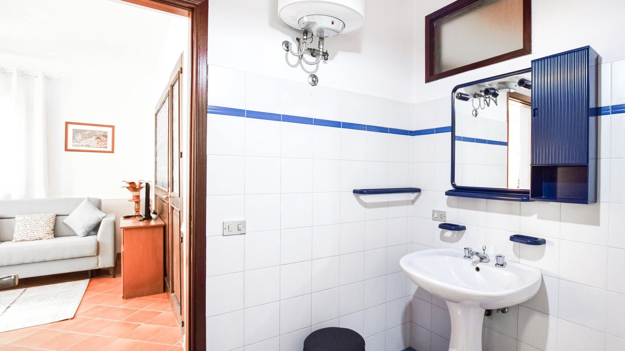 Photo of Bathroom in Polistena
