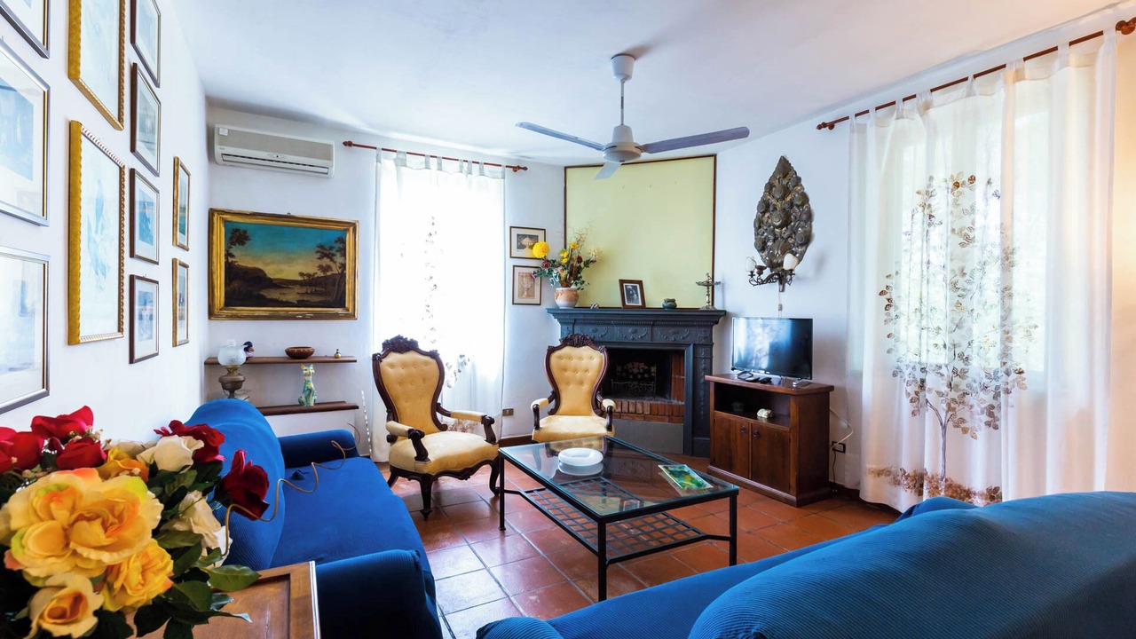 Photo of Livingroom in Santa Domenica