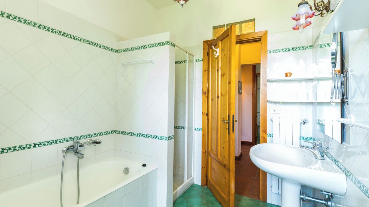 Photo of Bathroom in Santa Domenica
