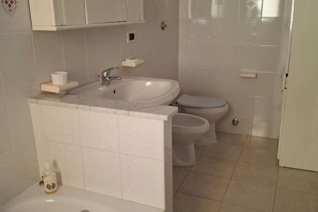Photo of Bathroom in Paola
