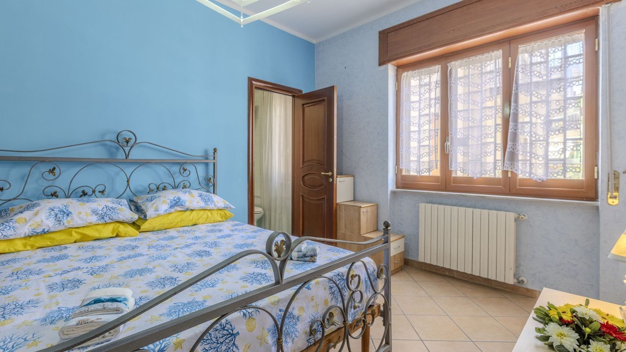 Photo of Bedroom in Portici
