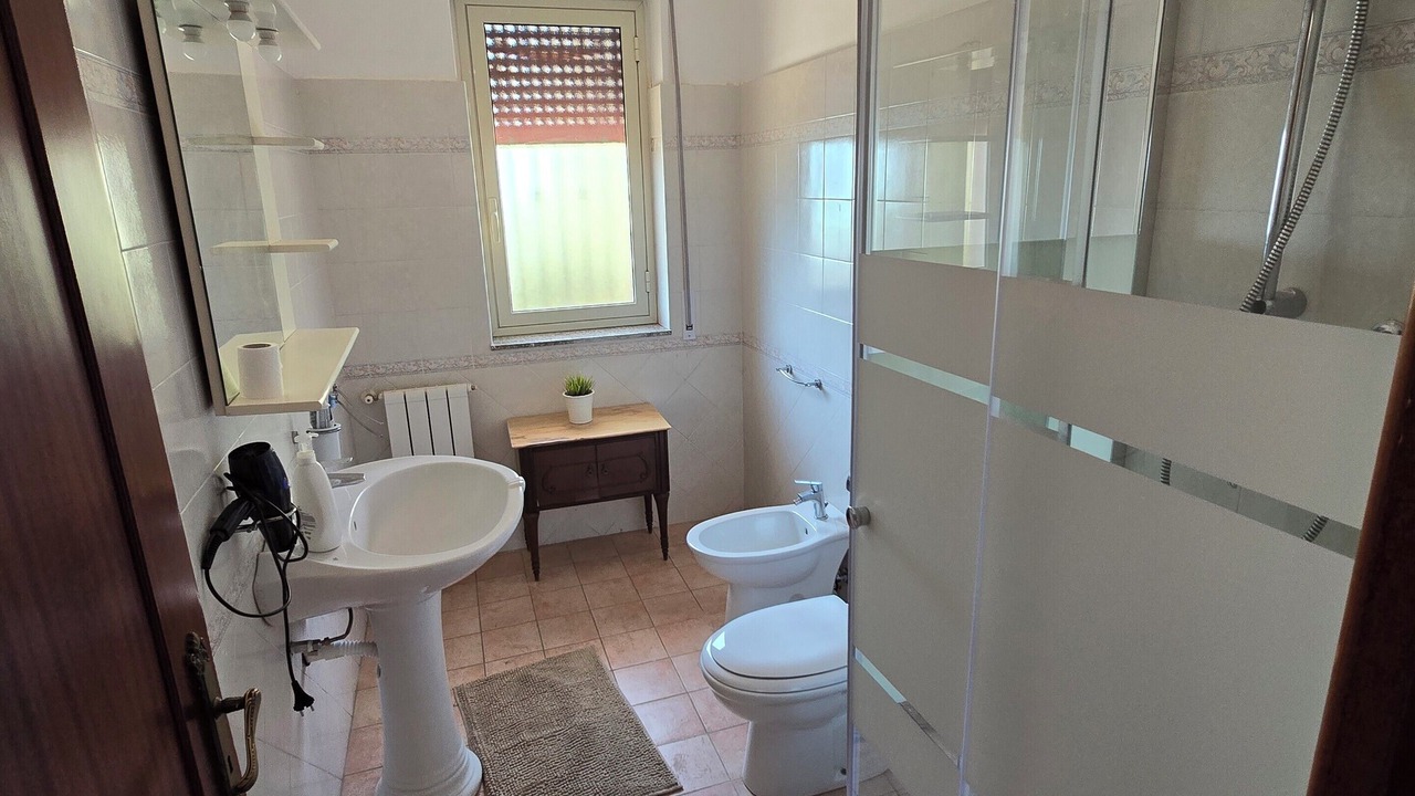 Photo of Bathroom in Pedara