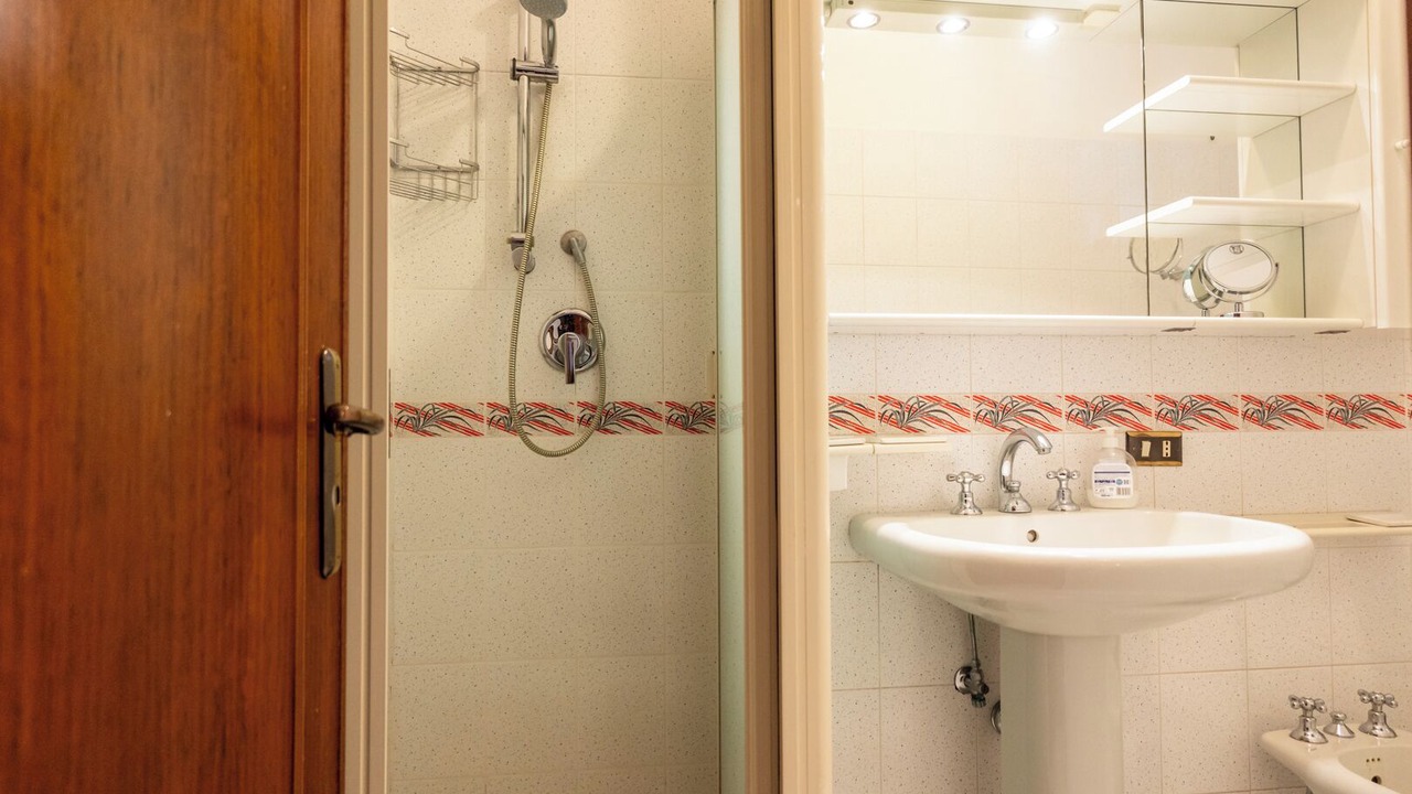 Photo of Bathroom in Giardini Naxos