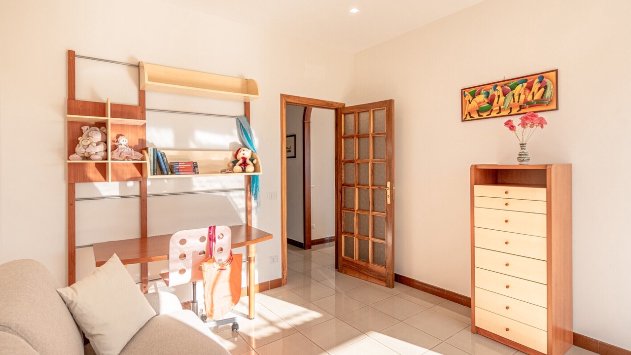Photo of Livingroom in Naples