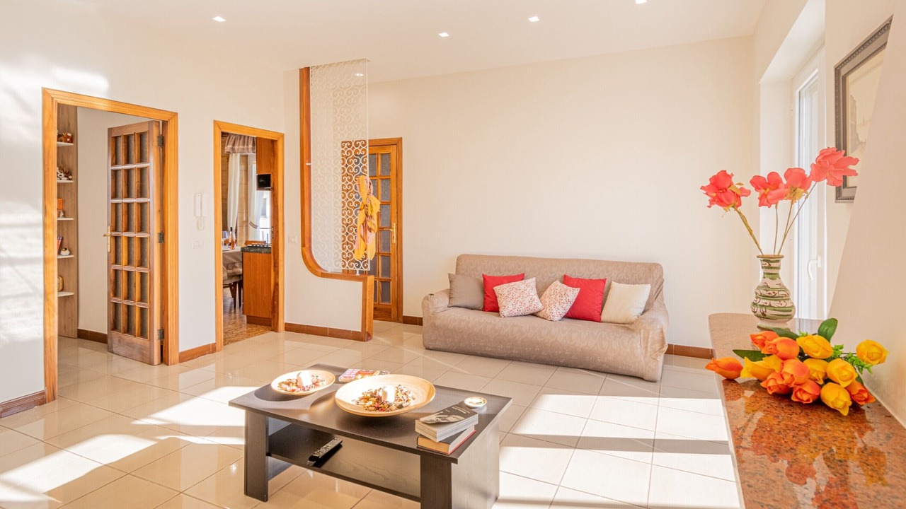 Photo of Livingroom in Naples