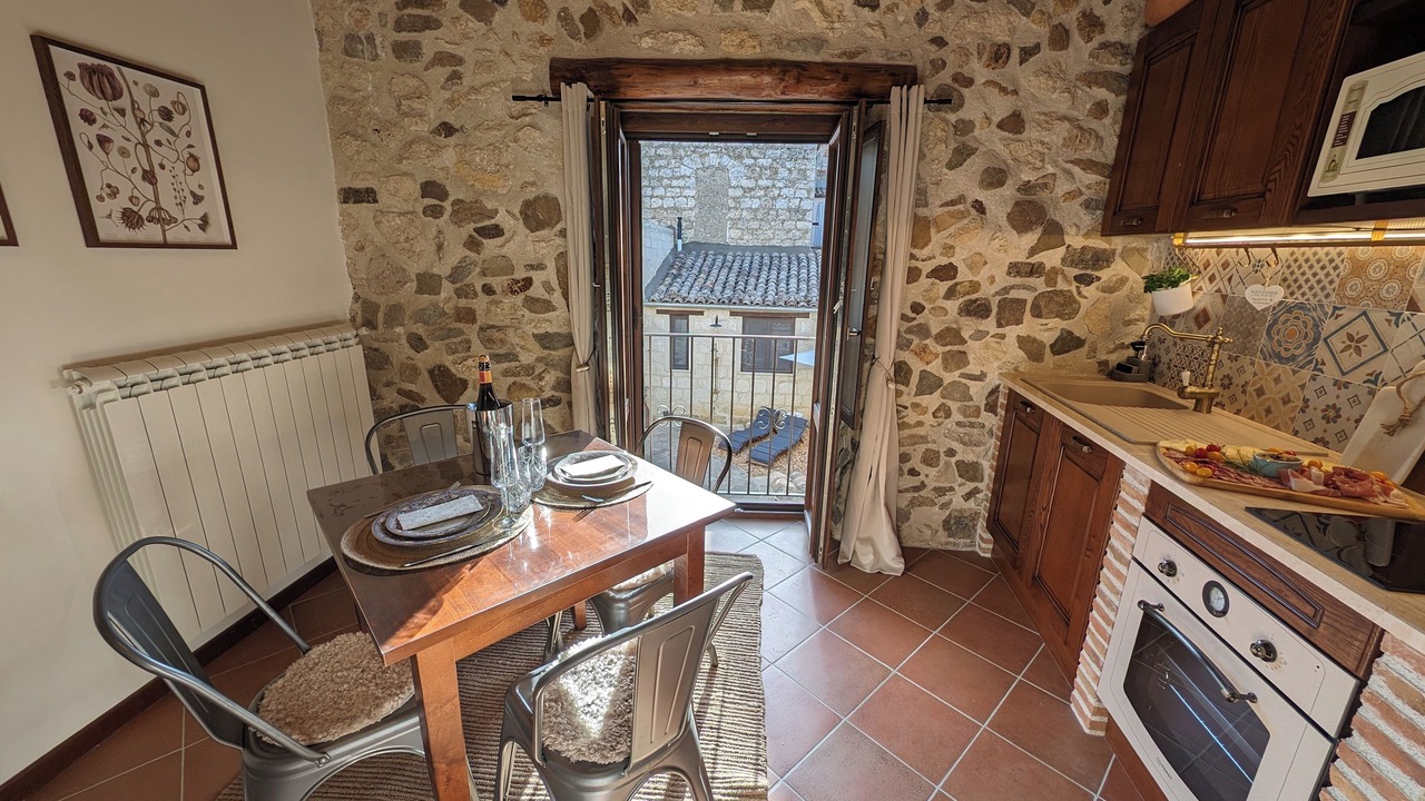 Photo of Kitchen in Locati