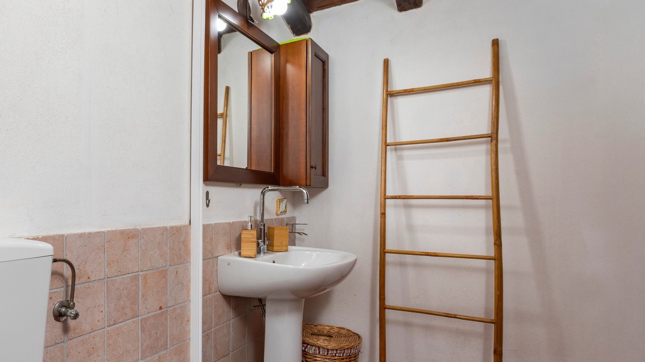 Photo of Bathroom in Piedimonte Etneo