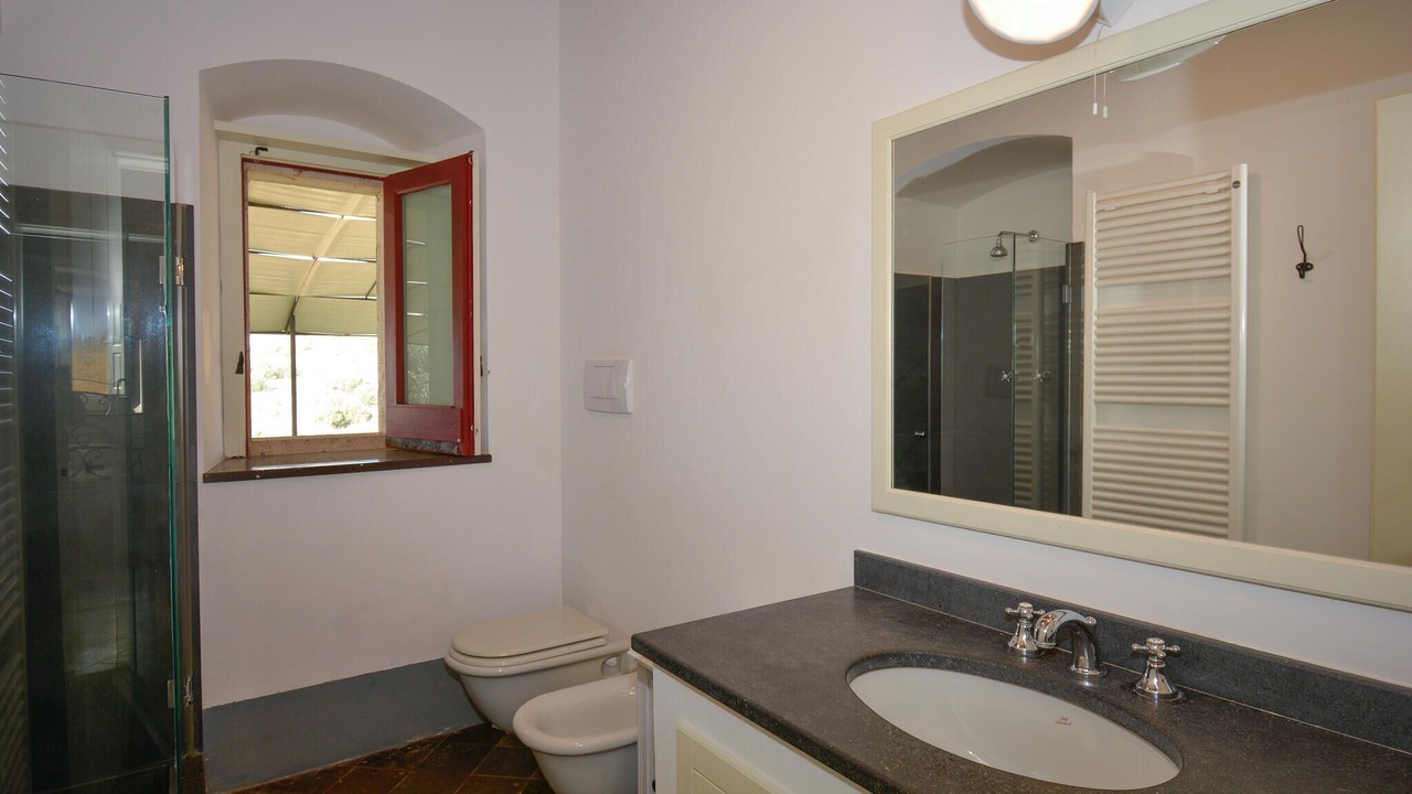 Photo of Bathroom in Chiaramonte Gulfi