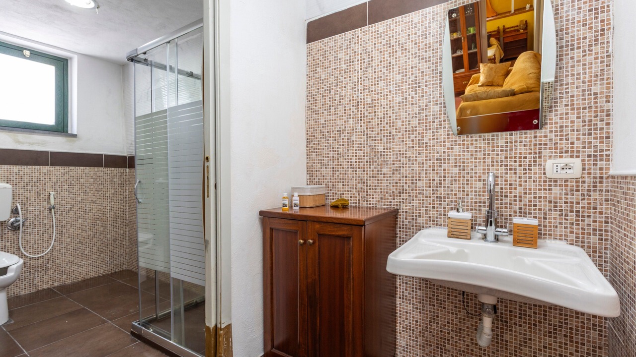 Photo of Bathroom in Piedimonte Etneo