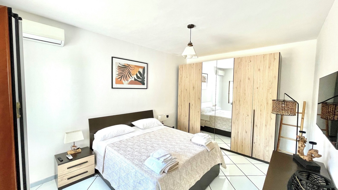 Photo of Bedroom in Forio