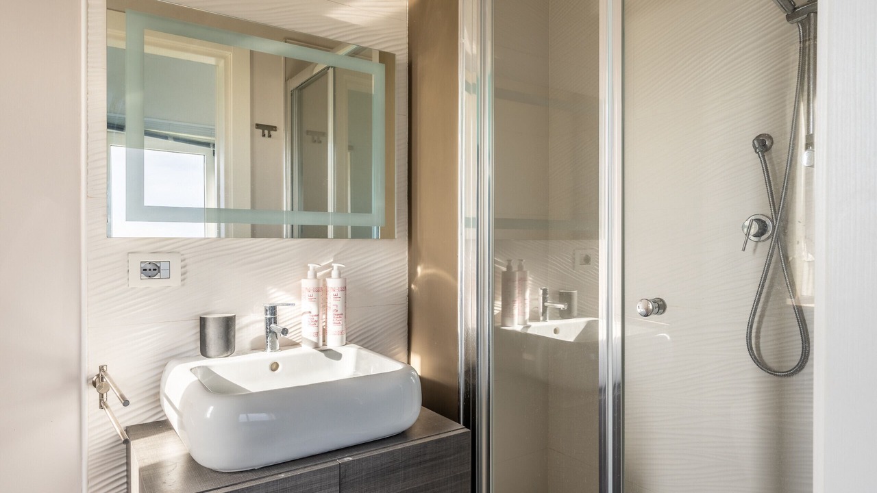 Photo of Bathroom in Syracuse