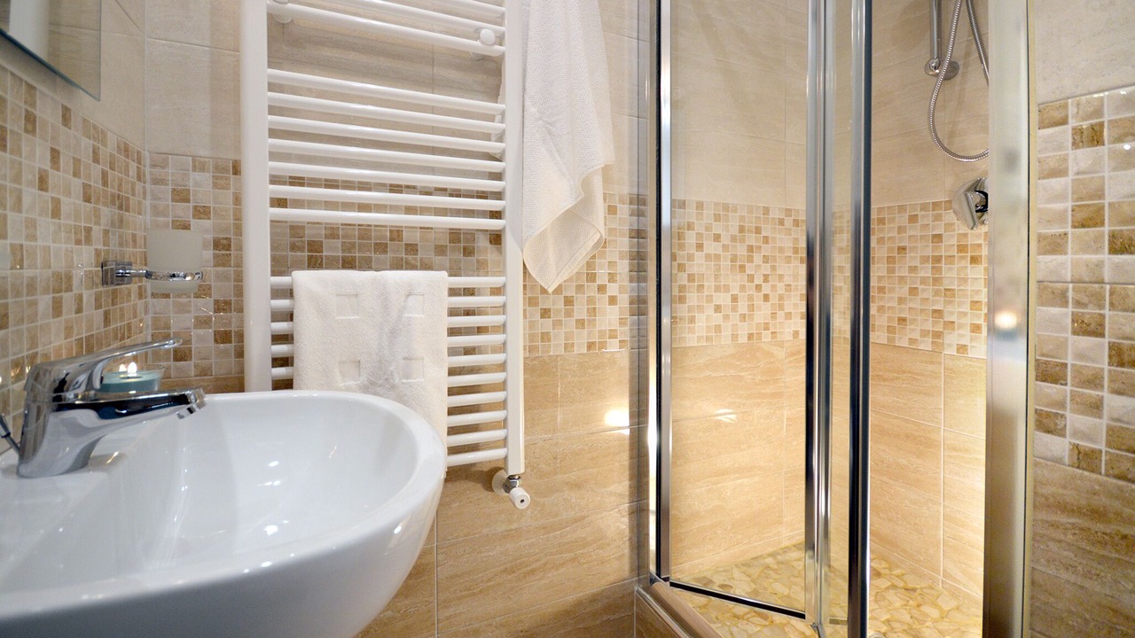 Photo of Bathroom in Naples City Centre